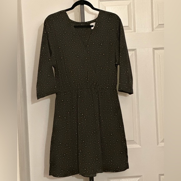 BCBGeneration Gray with multi color specs, cut out back design - Picture 1 of 10